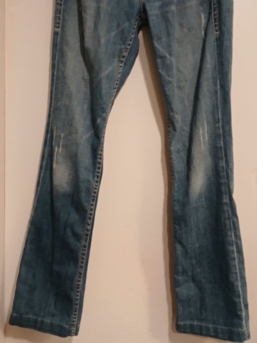William Rast Jeans - Picture 3 of 4